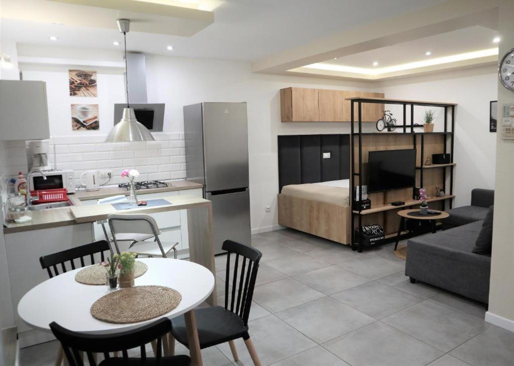 Apartamenty Marianska 103 Racibórz Buitenkant foto