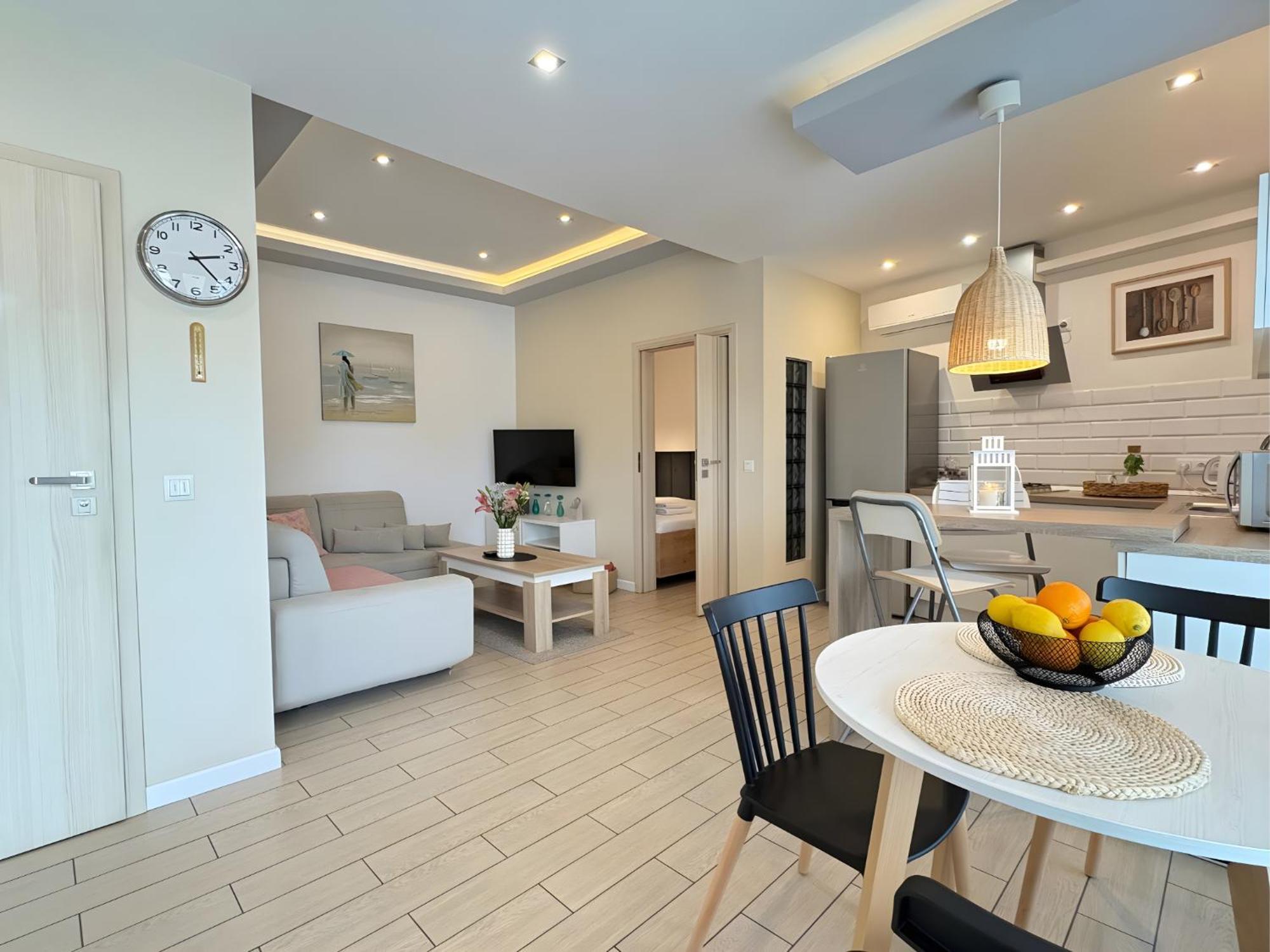 Apartamenty Marianska 103 Racibórz Buitenkant foto