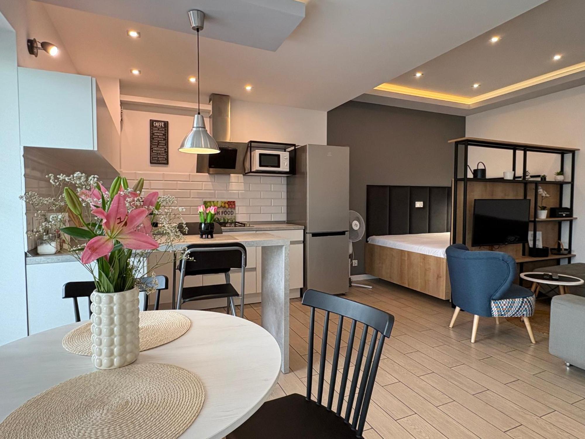 Apartamenty Marianska 103 Racibórz Buitenkant foto