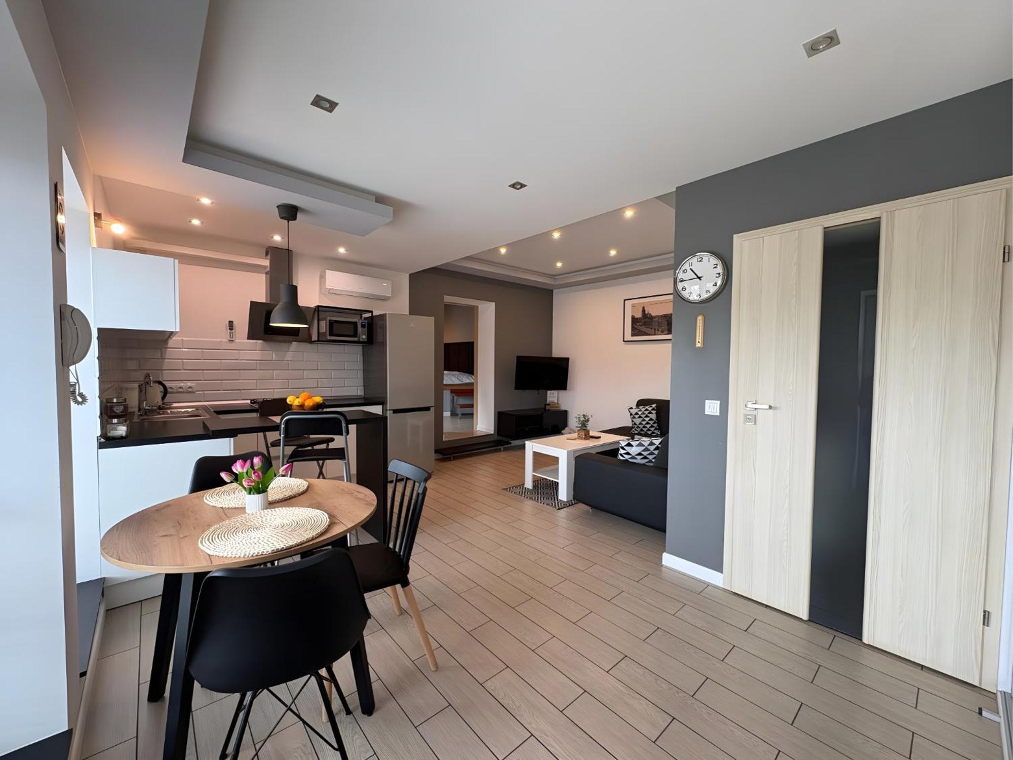 Apartamenty Marianska 103 Racibórz Buitenkant foto