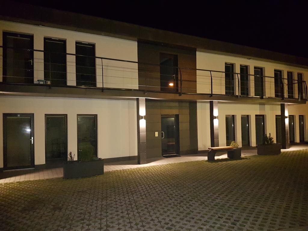 Apartamenty Marianska 103 Racibórz Buitenkant foto